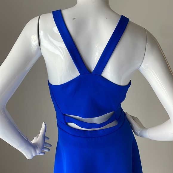 Express Cobalt Blue Cutout Dress Size 10. - Picture 6 of 11